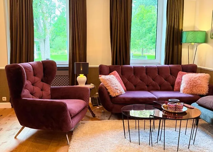 Apartment Whisperwood *