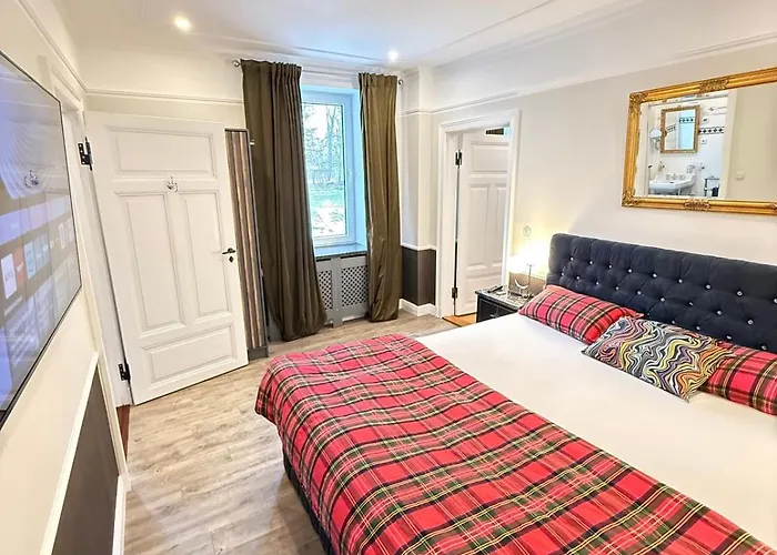 Апартаменты Whisperwood