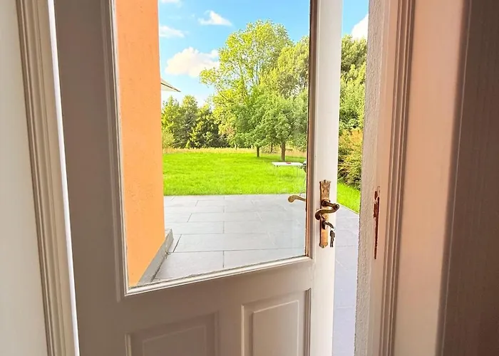 Апартаменты Whisperwood