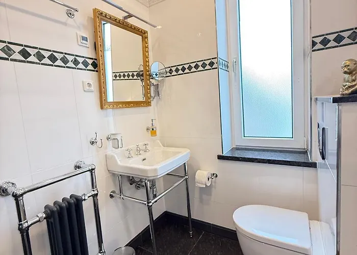 Whisperwood * Colnrade